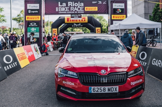 Škoda, official car of La Rioja Bike Race presented by Pirelli
