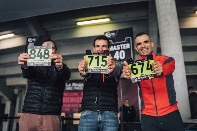 Do you want to pick up a friend's race bib? Here's how