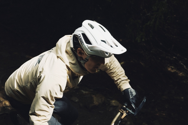 ABUS se une a La Rioja Bike Experience como casco oficial